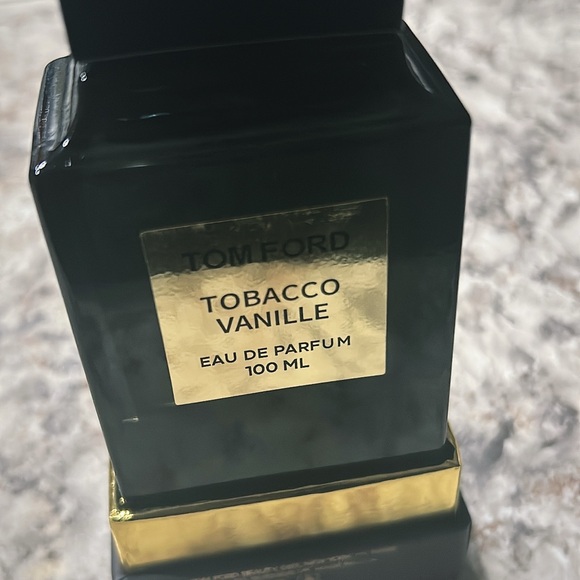 Tom Ford Tobacco Vanille Eau de Parfum - Black and Gold same-next day shipping - Picture 6 of 7